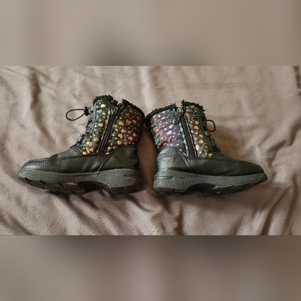 Boots - Picture 5 of 10
